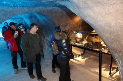 G&uuml;zellikleri yerinde g&ouml;rd&uuml;ler
