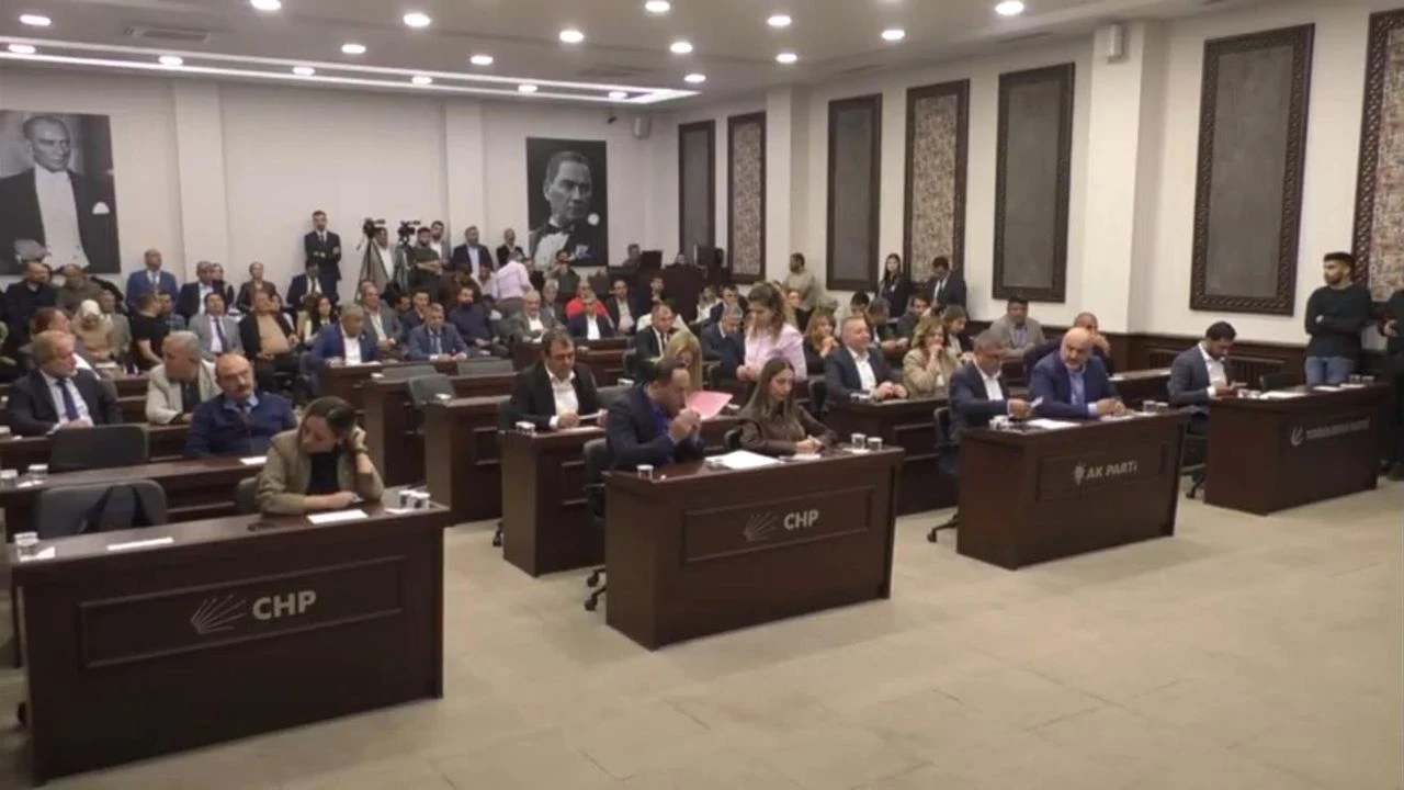 Şehitkâmil belediyesine dev bütçe: CHP ret oyu verdi!