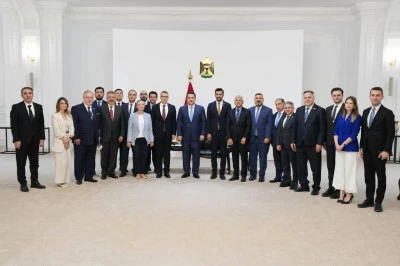 DEİK Heyeti Bağdat’ta Irak Başbakanı ile Görüştü