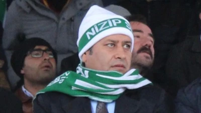 Ali Şahin&rsquo;den Nizip&rsquo;e M&uuml;jde: FIFA Standartlarında Yeni Stadyum Hizmete A&ccedil;ıldı