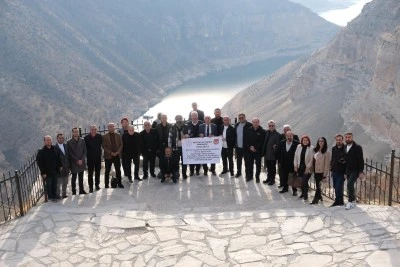 SİİRT’TE Anadolu Basını Buluştu: 4. Bölge Toplantısı Geniş Katılımla Gerçekleşti