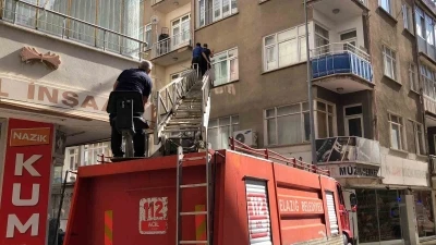 Haber alınamayan şahıs i&ccedil;in ekipler seferber oldu: Evde uyurken bulundu
