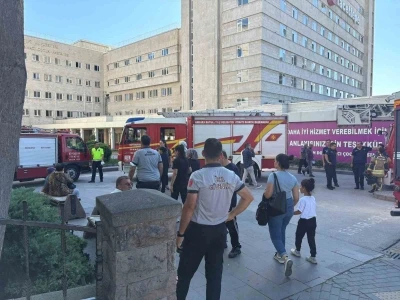 Hacettepe Üniversitesi Hastanesi’nde yangın paniği
