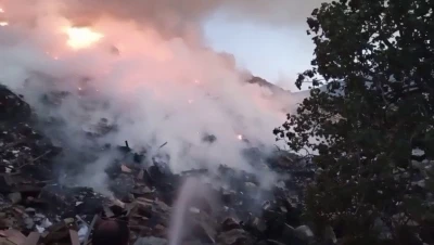 Hafriyat alanında çıkan yangın korkuttu
