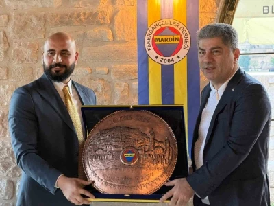 Hakan Safi: "Fenerbah&ccedil;e&rsquo;nin olmazsa olmazı, kendi yerinde stadını 65 bin kişiye &ccedil;ıkarmasıdır"
