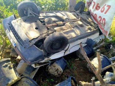 Hakimiyeti kaybolan otomobil fidanlığı uçtu: 1 yaralı
