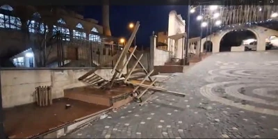 Hakkari&rsquo;de kamelyalar tahrip edildi
