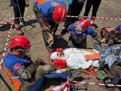 Hakkari&rsquo;de UMKE eğitim kampı sona erdi
