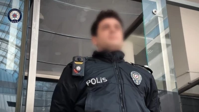 Hakkari&rsquo;deki sınır kapılarında yaka kamerası d&ouml;nemi
