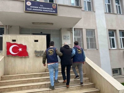 Hakkında 18 yıl 9 ay kesinleşmiş hapis cezası bulunan JASAT’tan kurtulamadı