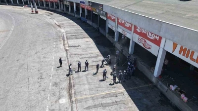 Hal kompleksinde temizlik seferberliği
