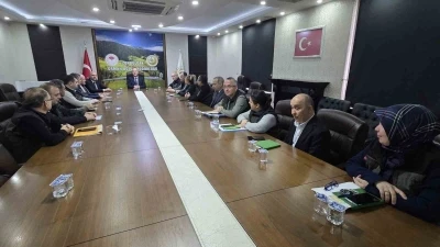 Halil Oflu y&ouml;netim kadrosuyla ilk toplantısını ger&ccedil;ekleştirdi
