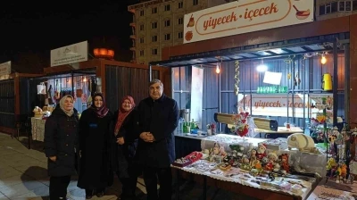 Halk Eğitim Merkezi stantları Ramazan&rsquo;da da hizmet veriyor
