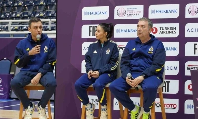Halkbank Kadınlar T&uuml;rkiye Kupası final karşılaşması &ouml;ncesi basın toplantısı d&uuml;zenlendi
