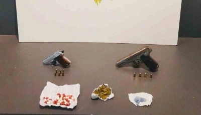 Hapis cezasıyla aranan hükümlü uyuşturucu ve silahla yakalandı
