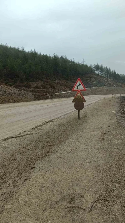Harmancık yolunun bitmeyen &ccedil;ilesi
