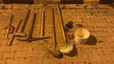 Harran'da ka&ccedil;ak kazıya su&ccedil;&uuml;st&uuml;: 5 g&ouml;zaltı
