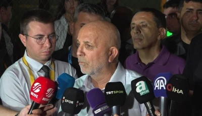 Hasan Çavuşoğlu: &quot;Bugün sahada bir futbol dersi vardı&quot;
