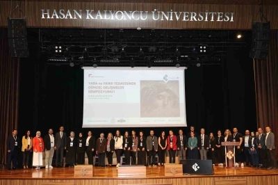 Hasan Kalyoncu &Uuml;niversitesi&rsquo;nde "Yara ve Yanık Tedavisinde G&uuml;ncel Gelişmeler" sempozyumu ger&ccedil;ekleştirildi
