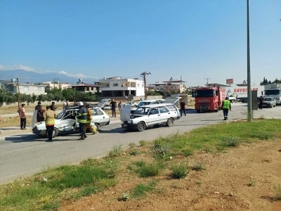 Hassa&rsquo;da trafik kazası: 1 yaralı
