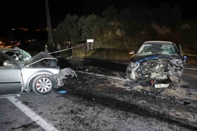 Hatalı sollama faciaya neden oldu: 1 &ouml;l&uuml;, 5 yaralı
