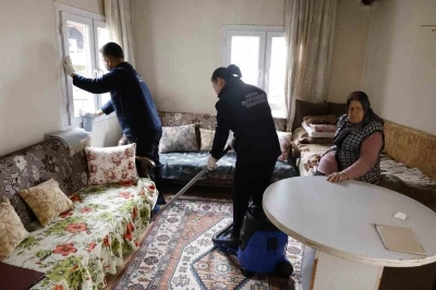 Hatay B&uuml;y&uuml;kşehir Belediyesi, 6 bin 615 hanede temizlik yaptı
