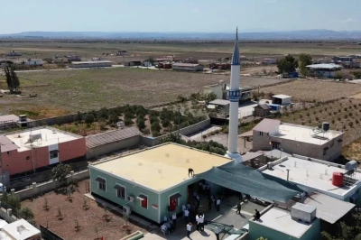 Hatay’da depremin ardından 104. cami ibadete açıldı

