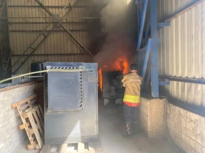 Hatay’da iş yerinde çıkan yangını itfaiye söndürdü
