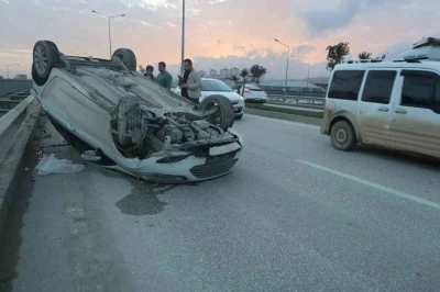 Hatay&rsquo;da otomobil takla attı: 3 yaralı
