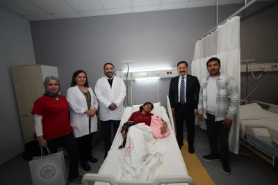 Hatay&rsquo;da yeni yılın ilk bebeği &lsquo;Sultan Nare&rsquo; oldu
