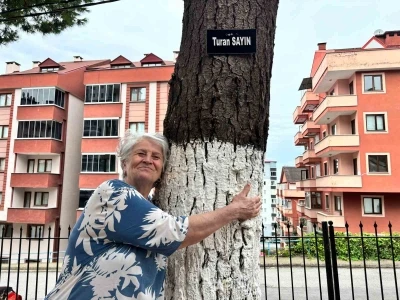 Hatıra ormanı değil site bahçesi
