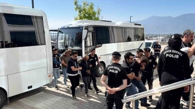 Hava destekli operasyonun ardından 23 ş&uuml;pheli adliyede
