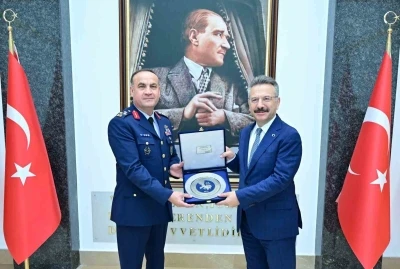Hava Korgeneral Rafet Dalkıran’dan Vali Aksoy’a ziyaret
