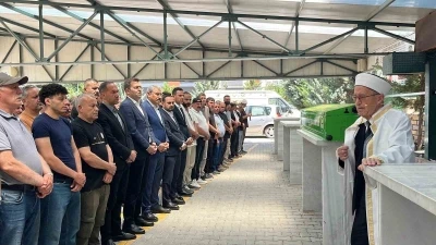 Havai fişek fabrikasındaki patlamada hayatını kaybeden iş&ccedil;i son yolculuğuna uğurlandı
