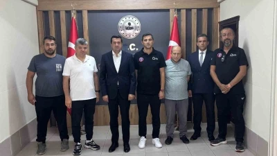Havran Belediye Spor Kulübünden kaymakama ziyaret
