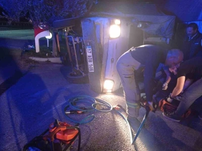 Havran’da kamyon ile kamyonet çarpıştı: 1 ölü, 1 yaralı
