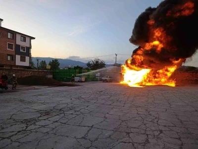 Havran’da zeytinyağı tesisinde çıkan yangın söndürüldü
