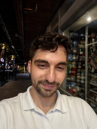 Havuzda epilepsi krizi ge&ccedil;iren gen&ccedil; hayatını kaybetti

