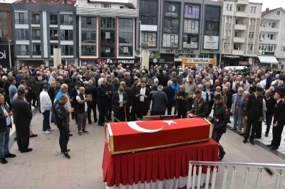 Hayatını kaybeden eski Jandarma Genel Komutanı son yolculuğuna uğurlandı
