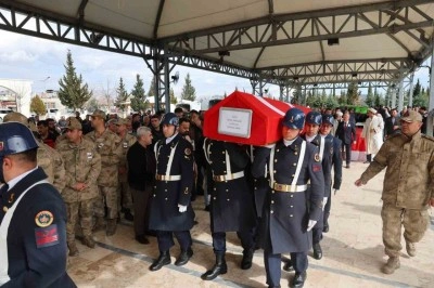 Hayatını kaybeden uzman &ccedil;avuş toprağa verildi