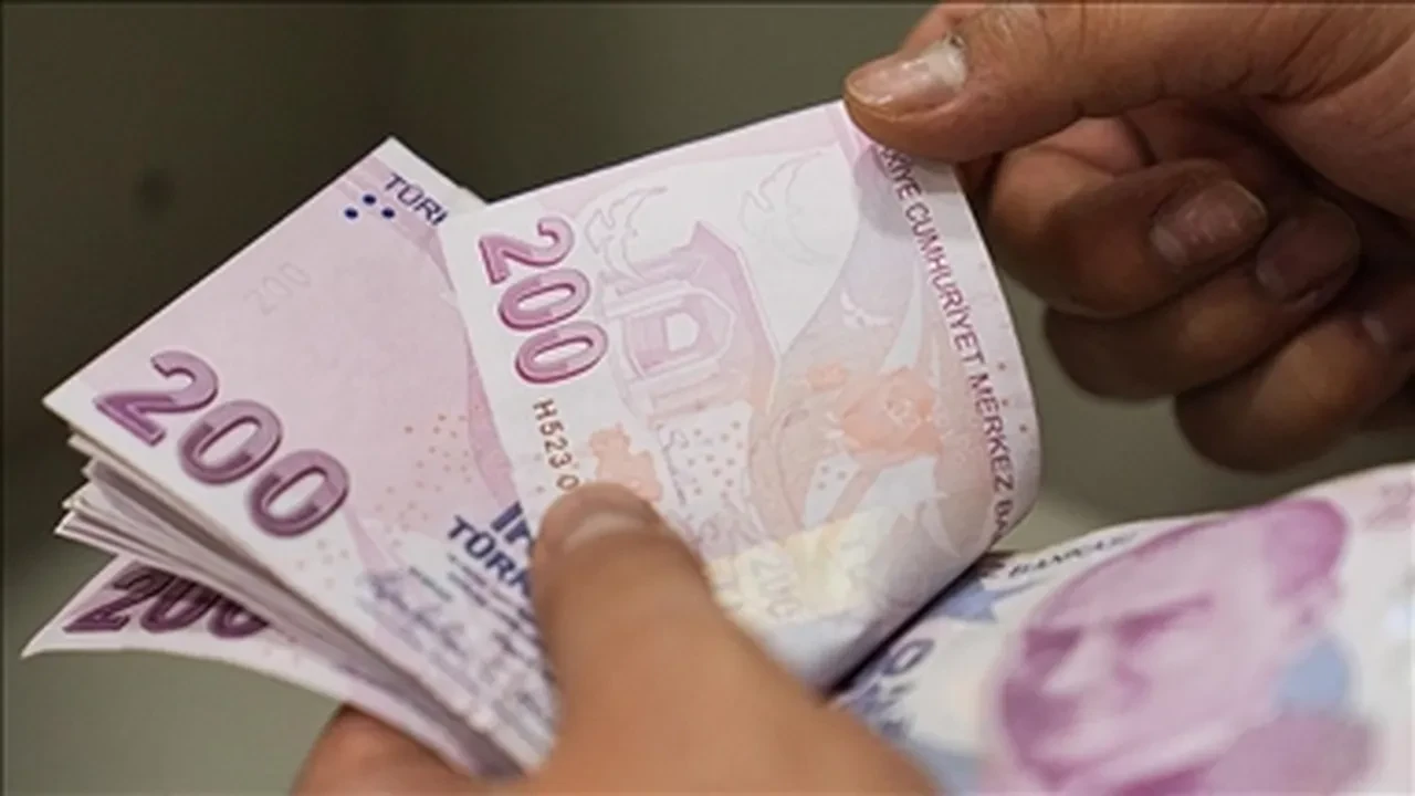 Hazine Destekli Kredilerde Yeni D&ouml;nem: Başvuru Şartları Değişti, 300 Bin TL Detayı Dikkat &Ccedil;ekti
