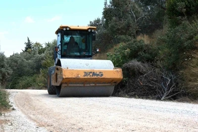 HBB, Defne D&ouml;ver Mahallesi&rsquo;nde yol &ccedil;alışmasına başladı
