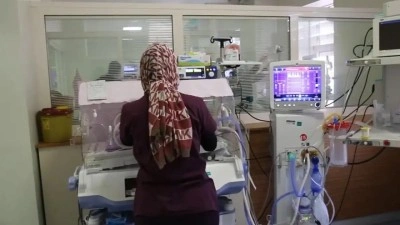 Hemşire kılığında bebek ka&ccedil;ırma girişimi