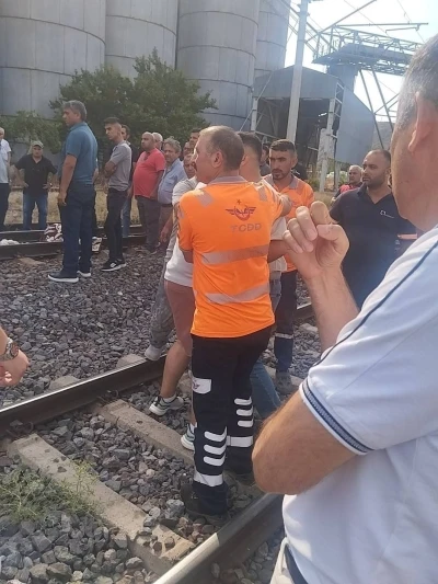 Hemzemin geçitte trenin çarptığı kadın hayatını kaybetti
