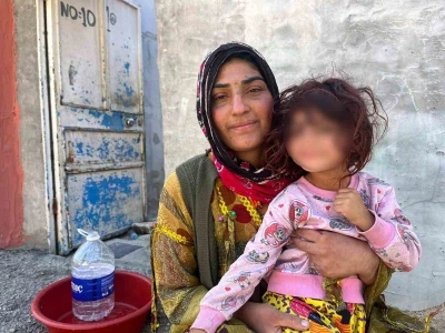 Herkesin gözü önünde dayak yiyen kadından şaşırtan sözler
