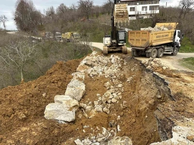 Heyelan b&ouml;lgelerine anında m&uuml;dahale
