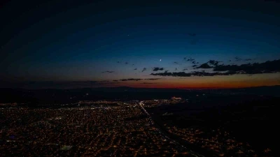 Hilal ve Ven&uuml;s aynı kadrajda buluştu
