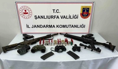 Hilvan&rsquo;da ruhsatsız silah operasyonu: 3 g&ouml;zaltı