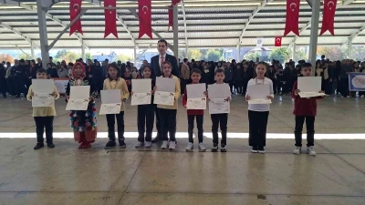 Hisarcık’ta başarılı öğrenciler ödüllendirildi
