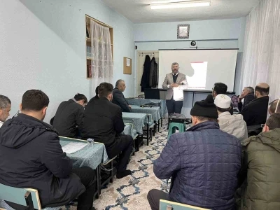 Hisarcık&rsquo;ta din g&ouml;revlilerine "Vaaz Becerilerini Geliştirme" konulu eğitim

